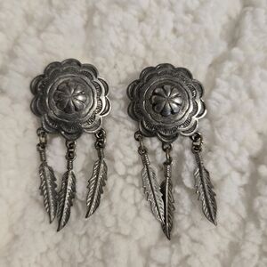 1988 Jonette Jewelers Southwestern Concho Style W/feathers Earrings